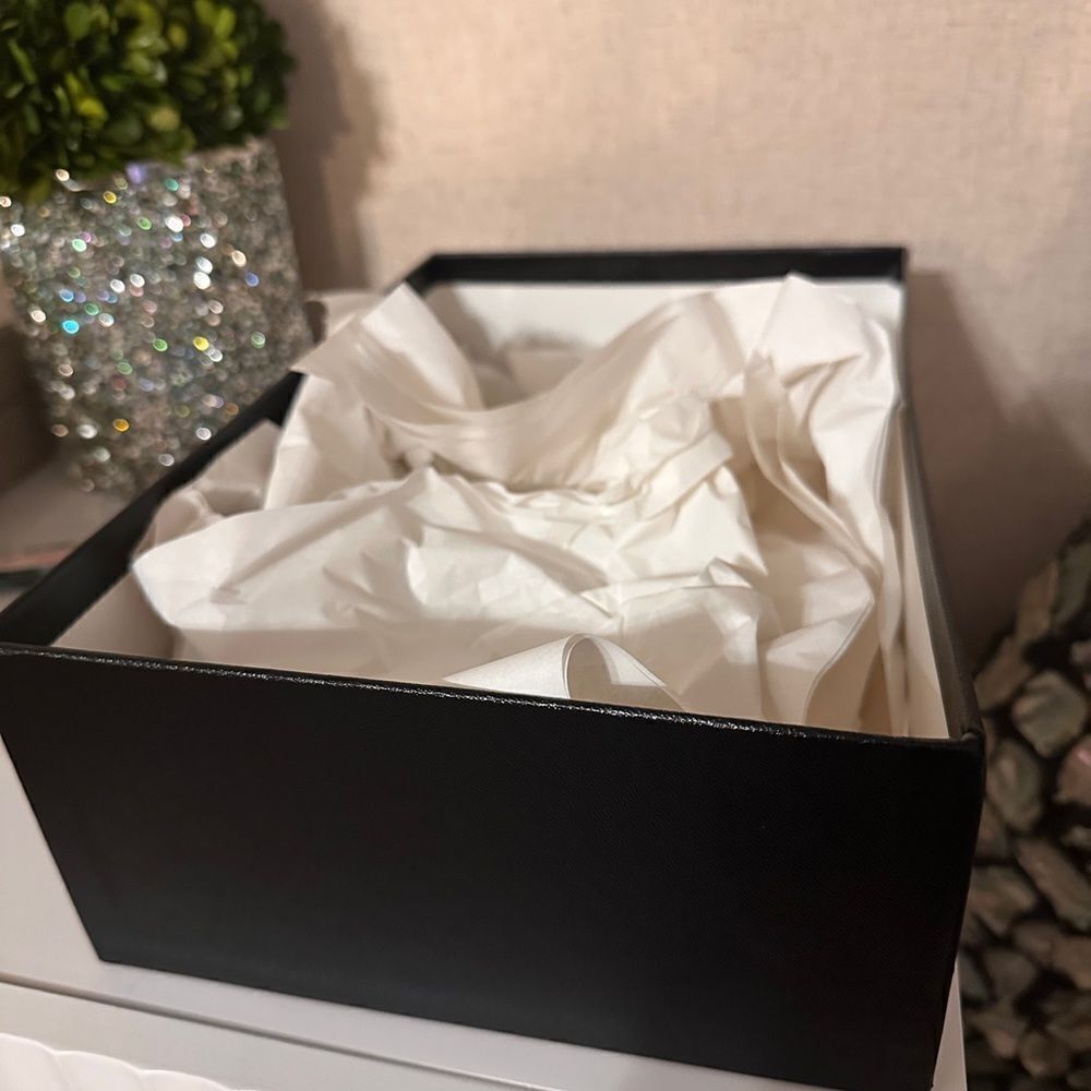 "Authentic Chanel Box - Sold As-Is" - Picture 5 of 17
